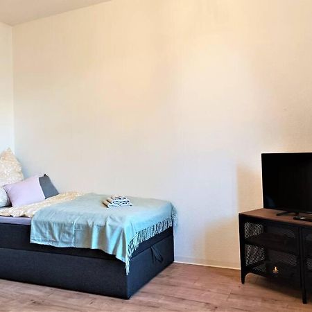 Modernes Apartment Mit Balkon Magdeburg Dış mekan fotoğraf
