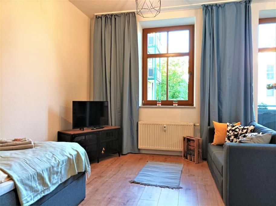 Modernes Apartment Mit Balkon Magdeburg Dış mekan fotoğraf