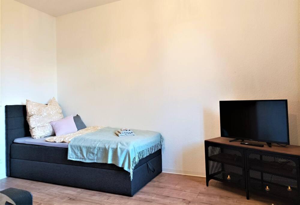 Modernes Apartment Mit Balkon Magdeburg Dış mekan fotoğraf